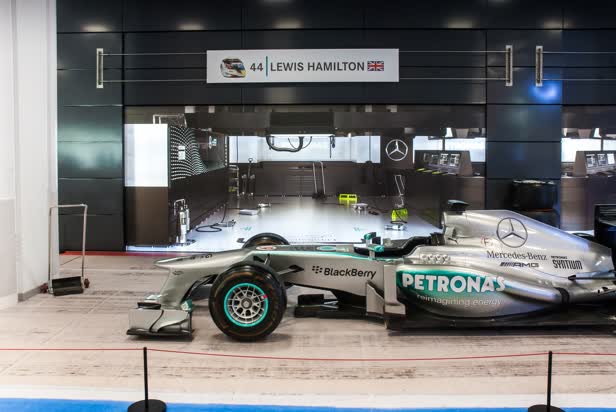 Mercedes F1 Full Shot In Situ