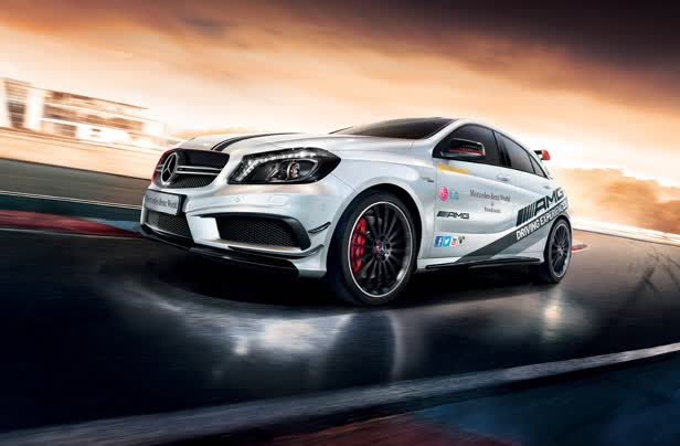 A45 AMG / Mercedes