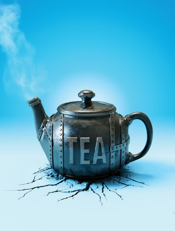 Metal Teapot / Men's Health