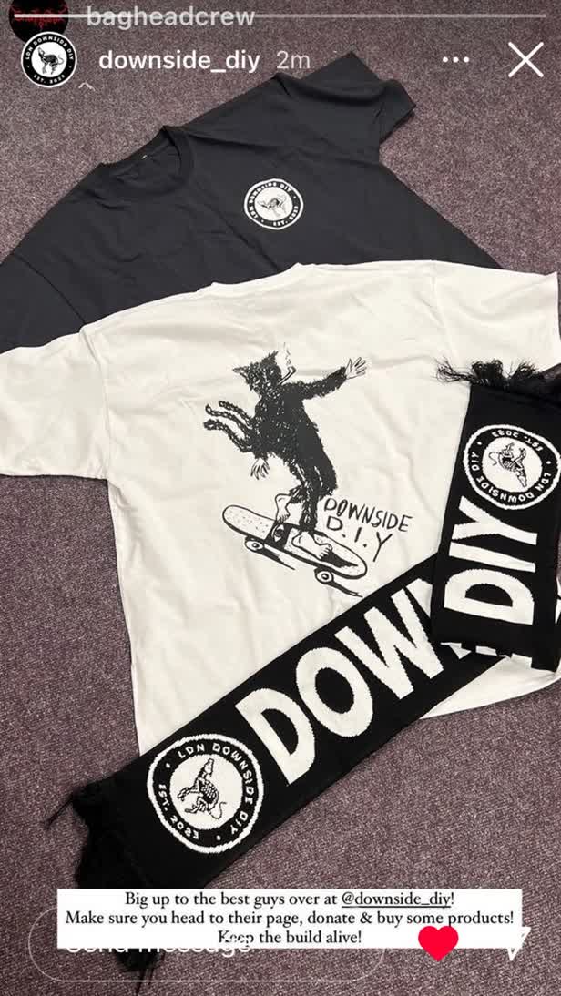 T-shirt / Downside DIY