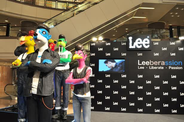 LEE Mannequins Hong Kong 1