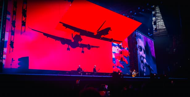 Talk Tonight Live 2 / Oasis